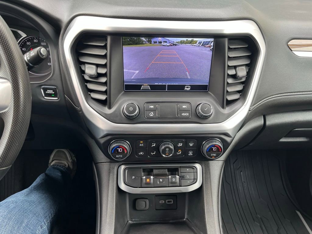Certified 2023 GMC Acadia SLE w/ Driver Convenience Package image 14