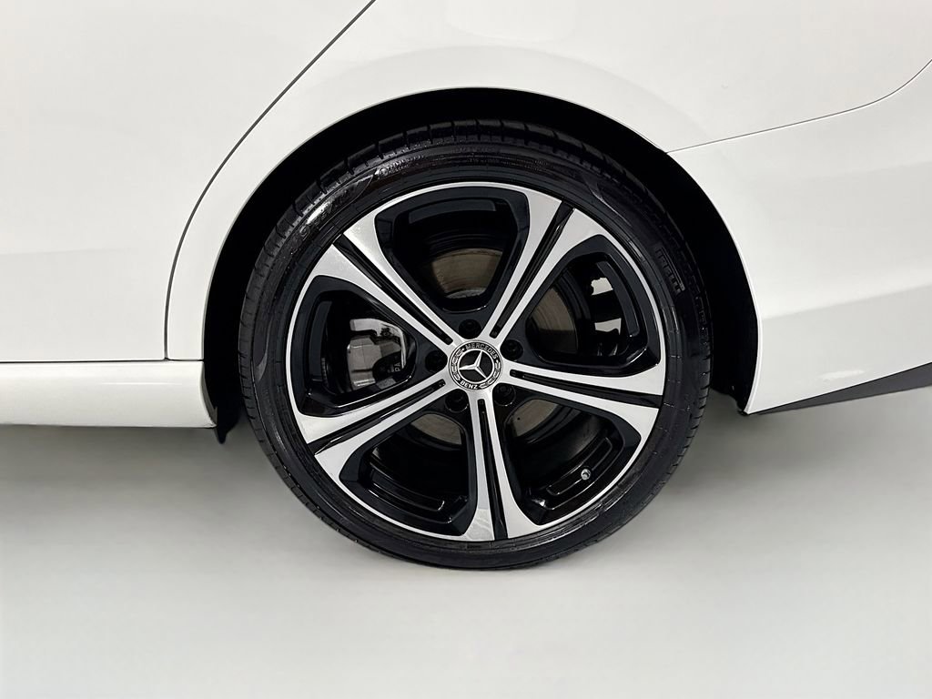 Certified 2025 Mercedes-Benz C 300 Sedan image 31