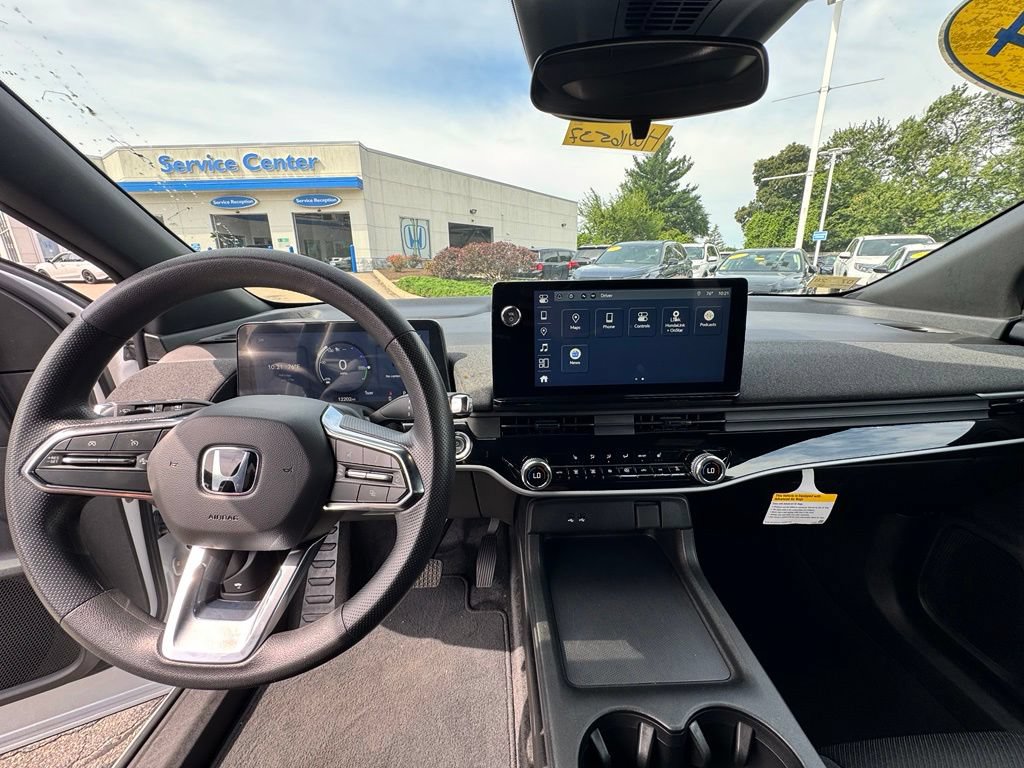 Used 2024 Honda Prologue EX image 10