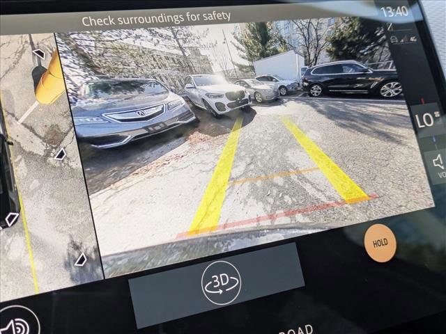 New 2026 Land Rover Discovery Sport Landmark image 13