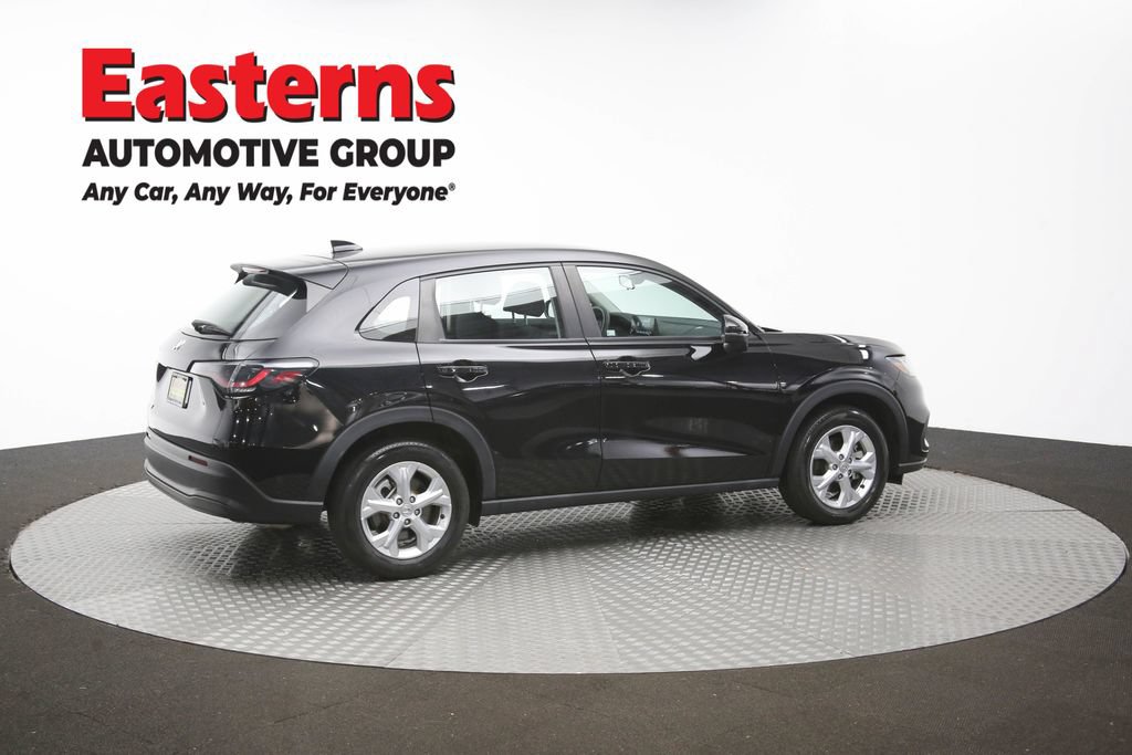 Used 2023 Honda HR-V LX image 41