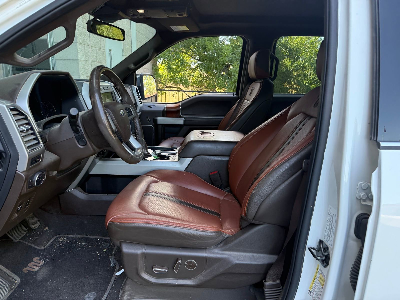 Used 2020 Ford F150 King Ranch w/ Equipment Group 601A Luxury AWD/4WD image 11