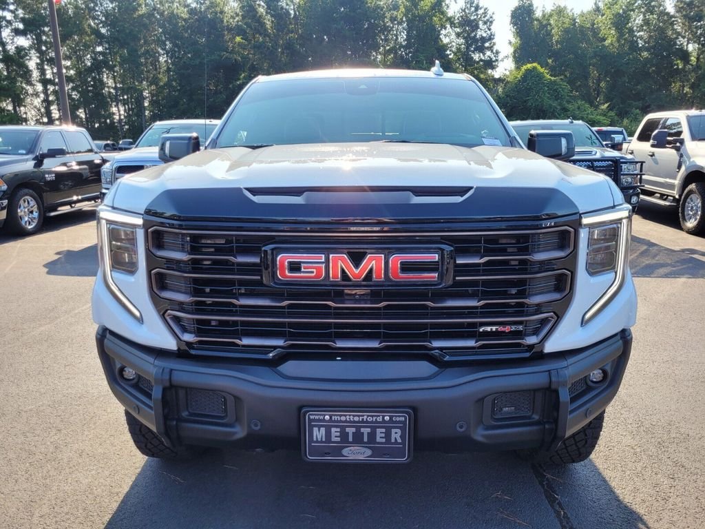 Used 2024 GMC Sierra 1500 AT4X AWD/4WD image 2