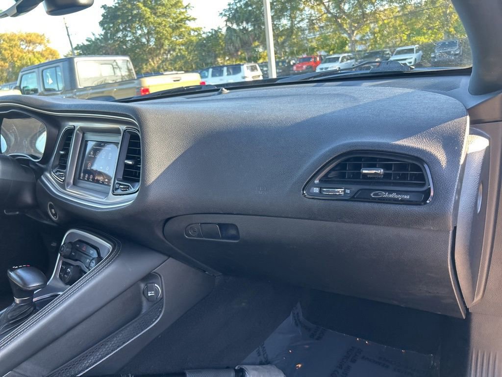 Certified 2022 Dodge Challenger SXT w/ Blacktop Package image 22
