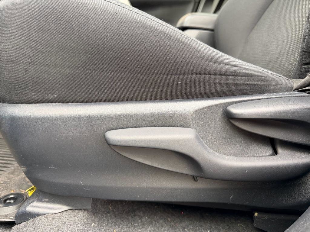 Used 2018 Toyota RAV4 XLE image 11