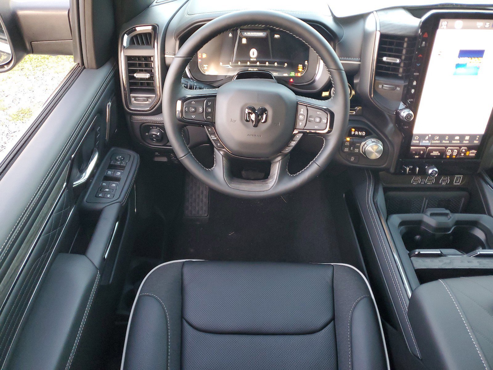 New 2026 RAM 1500 Limited image 13