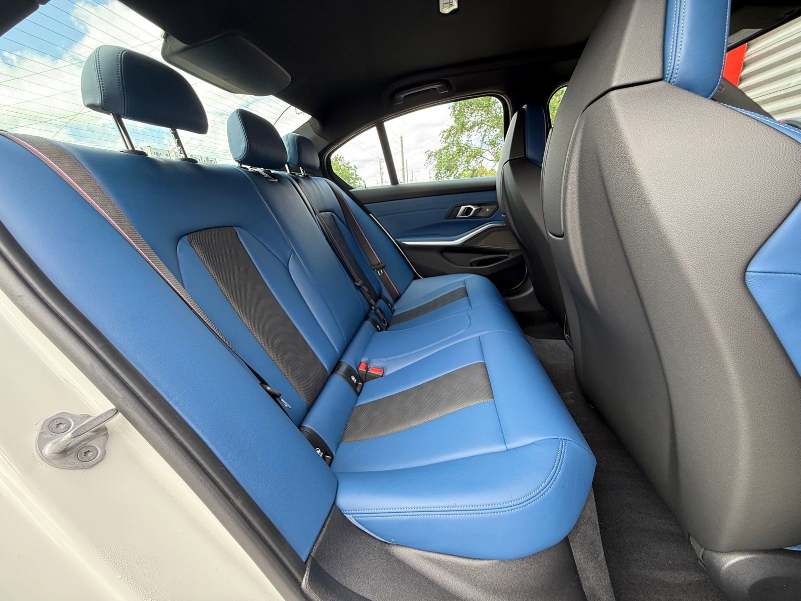 Used 2025 BMW M3 Competition w/ M Carbon Exterior Package AWD/4WD image 32