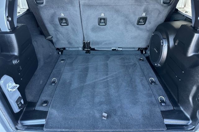 Used 2022 Jeep Wrangler Unlimited Sport AWD/4WD image 17
