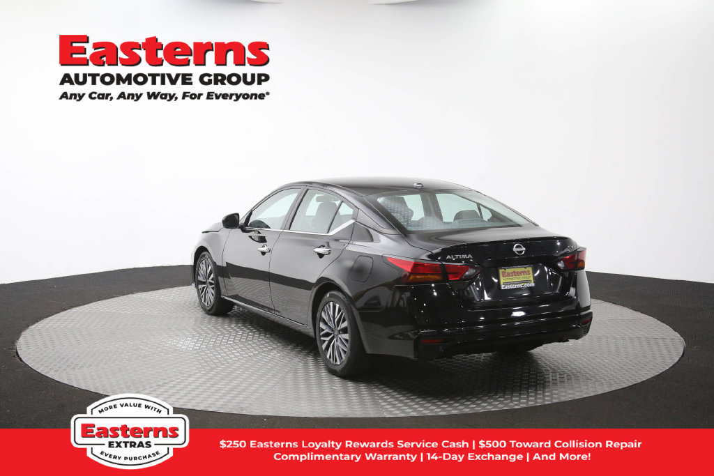 Used 2024 Nissan Altima 2.5 SV FWD image 67