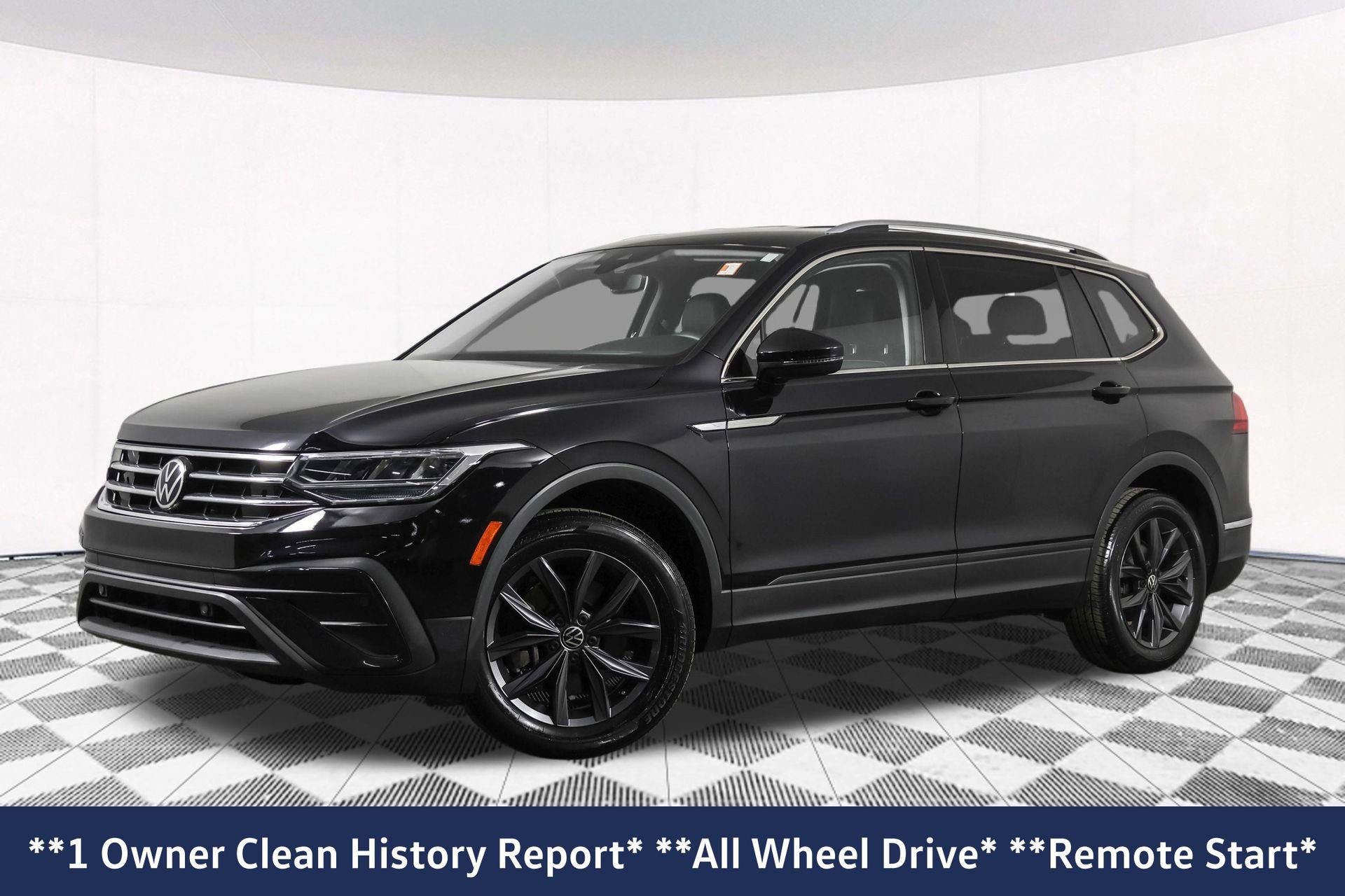 Used 2022 Volkswagen Tiguan SE image 2