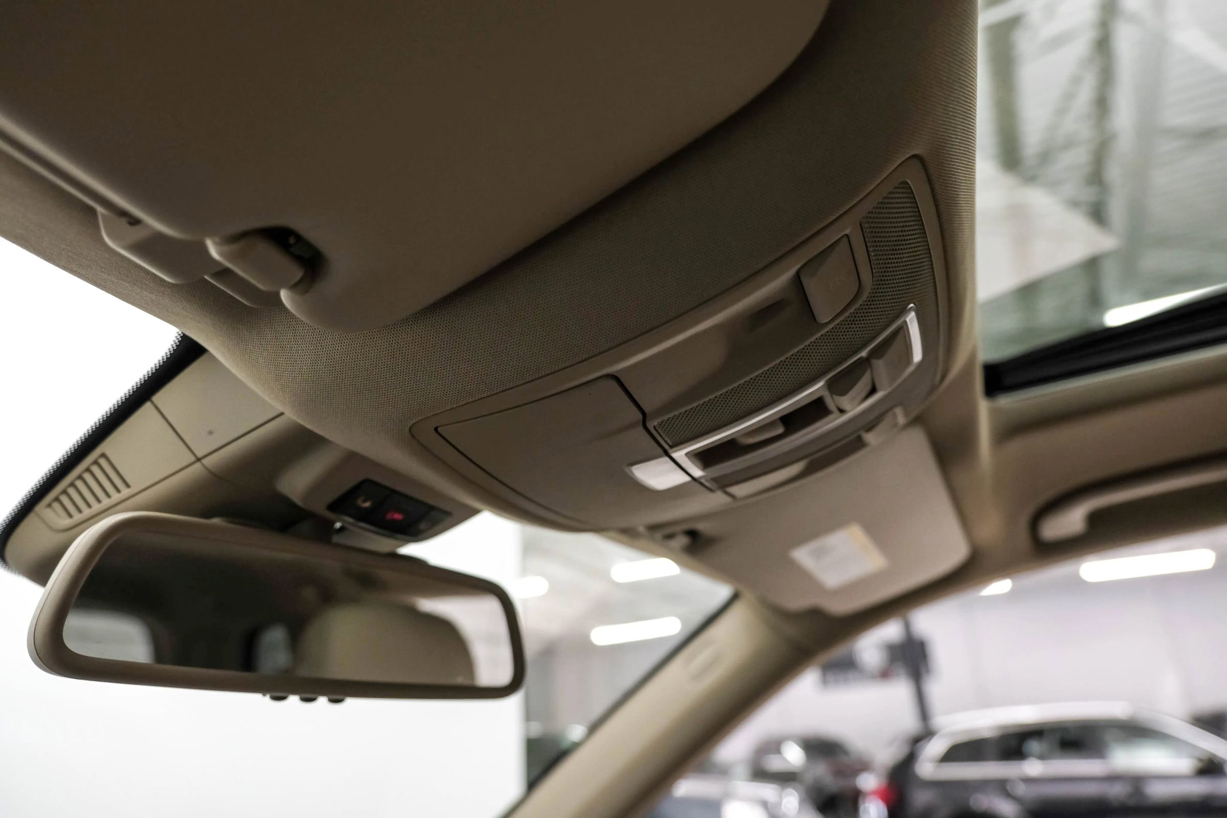 Used 2015 Mercedes-Benz GL 550 4MATIC image 21