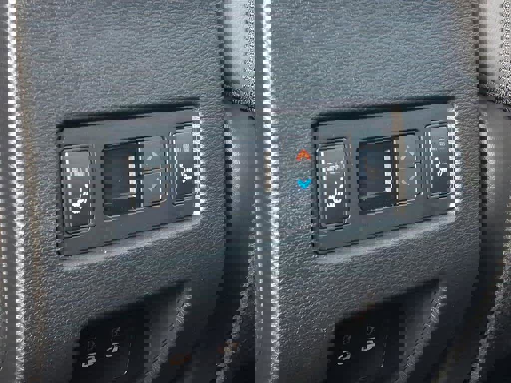 New 2026 Mitsubishi Outlander SEL image 15