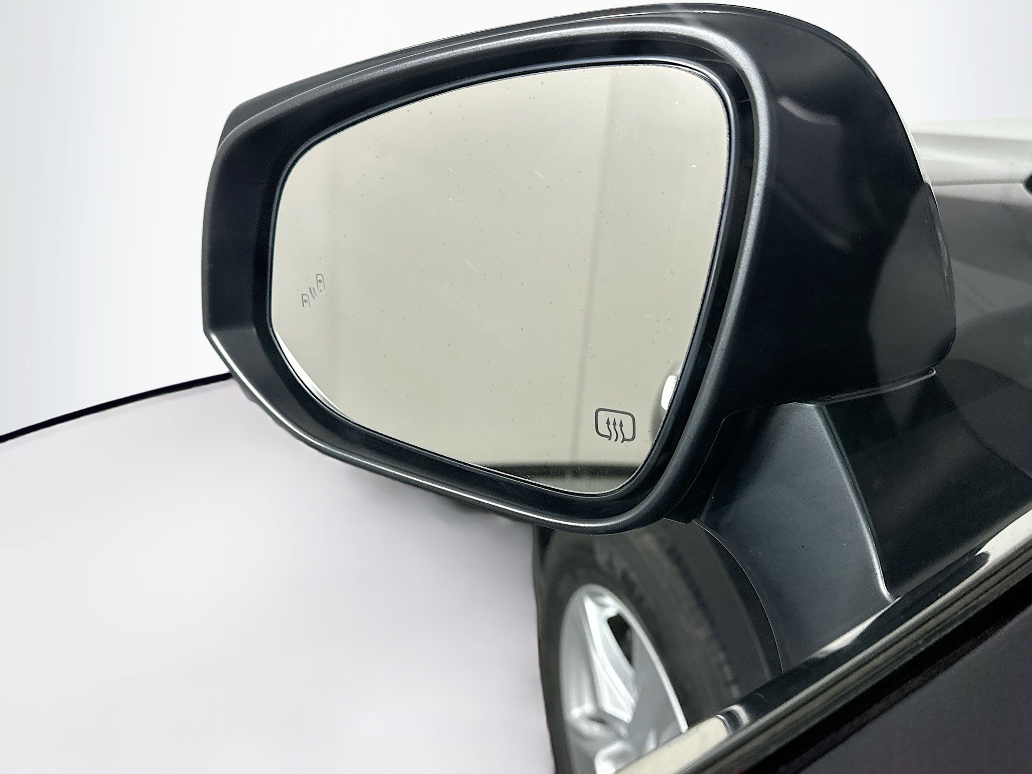 Used 2024 Toyota Highlander LE image 16