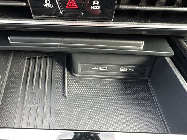 Certified 2025 Volkswagen Atlas Cross Sport SEL Premium R-Line image 26