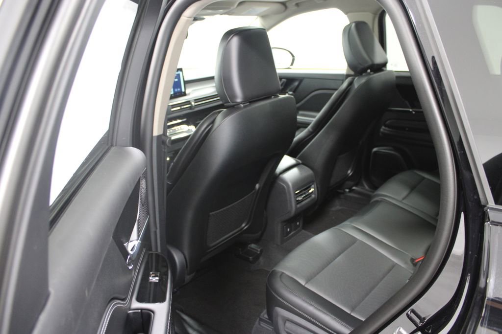 New 2025 Lincoln Corsair FWD w/ Equipment Group 101A image 27