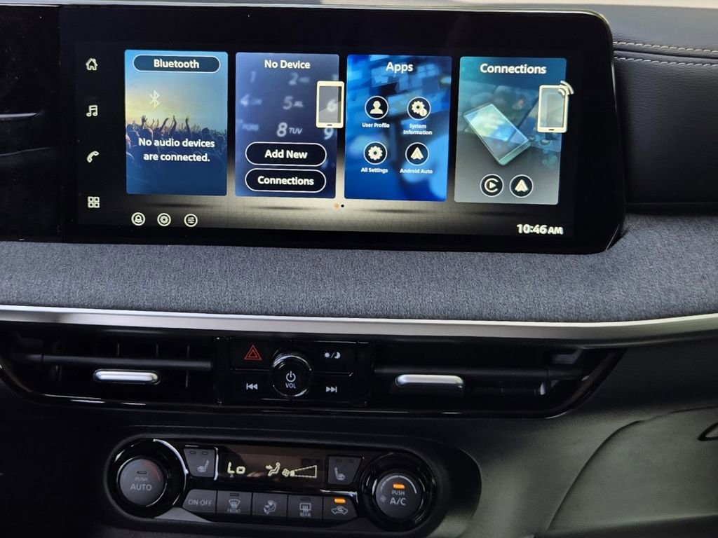 New 2026 Nissan Kicks SV w/ Charging Package FWD image 14