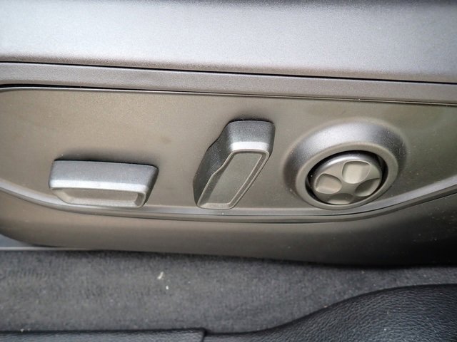 New 2025 Jeep Grand Cherokee Limited image 17