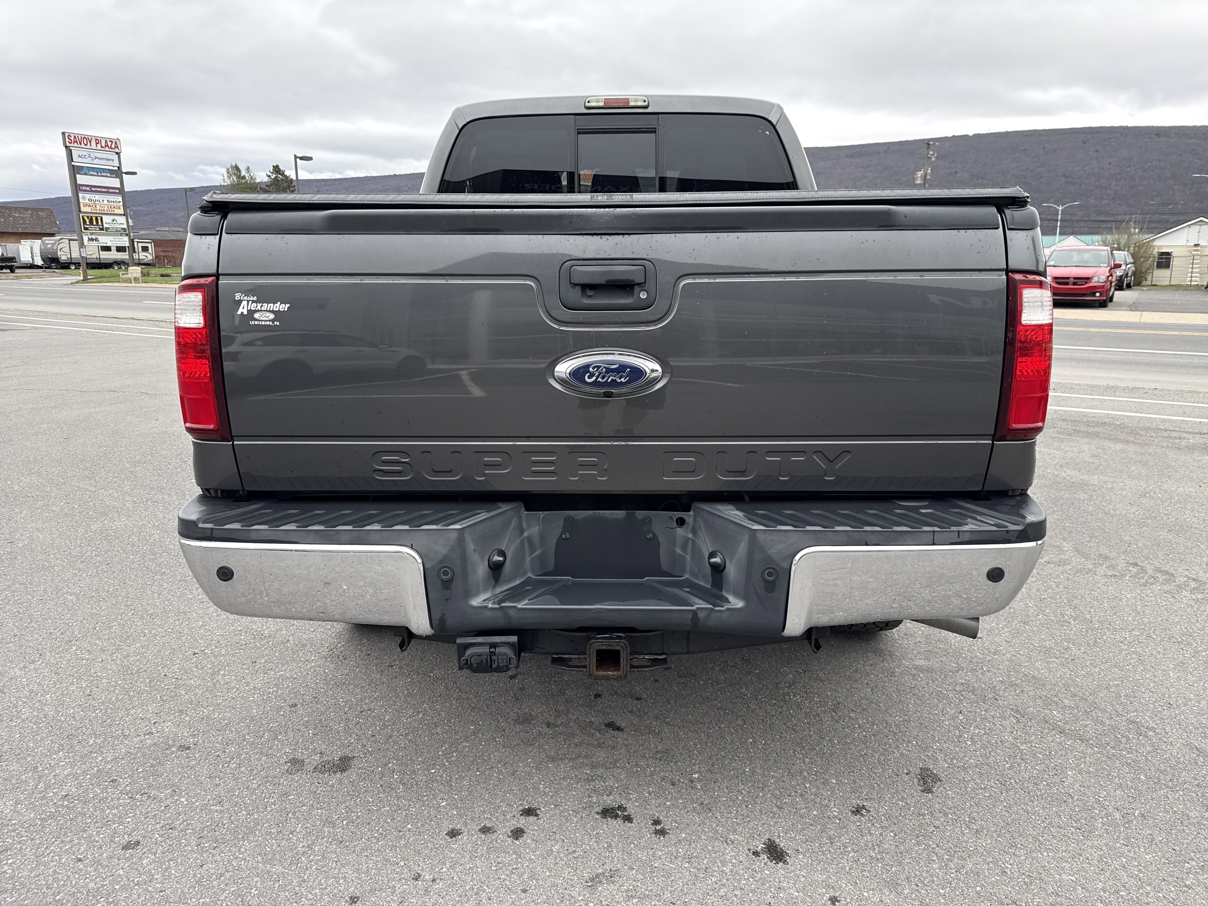 Used 2015 Ford F250 Lariat w/ Chrome Package image 4