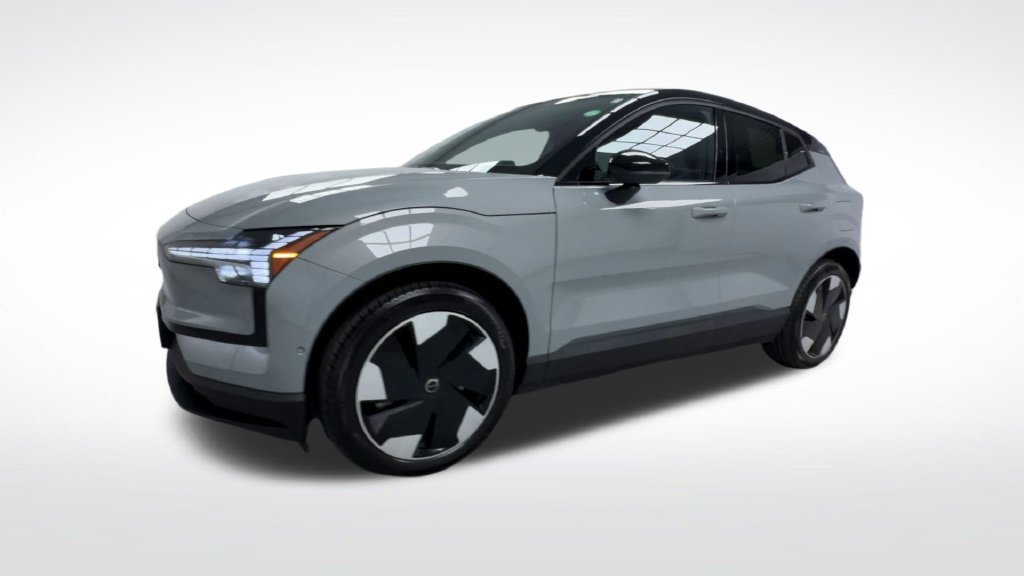 Used 2025 Volvo EX30 Ultra AWD/4WD image 20