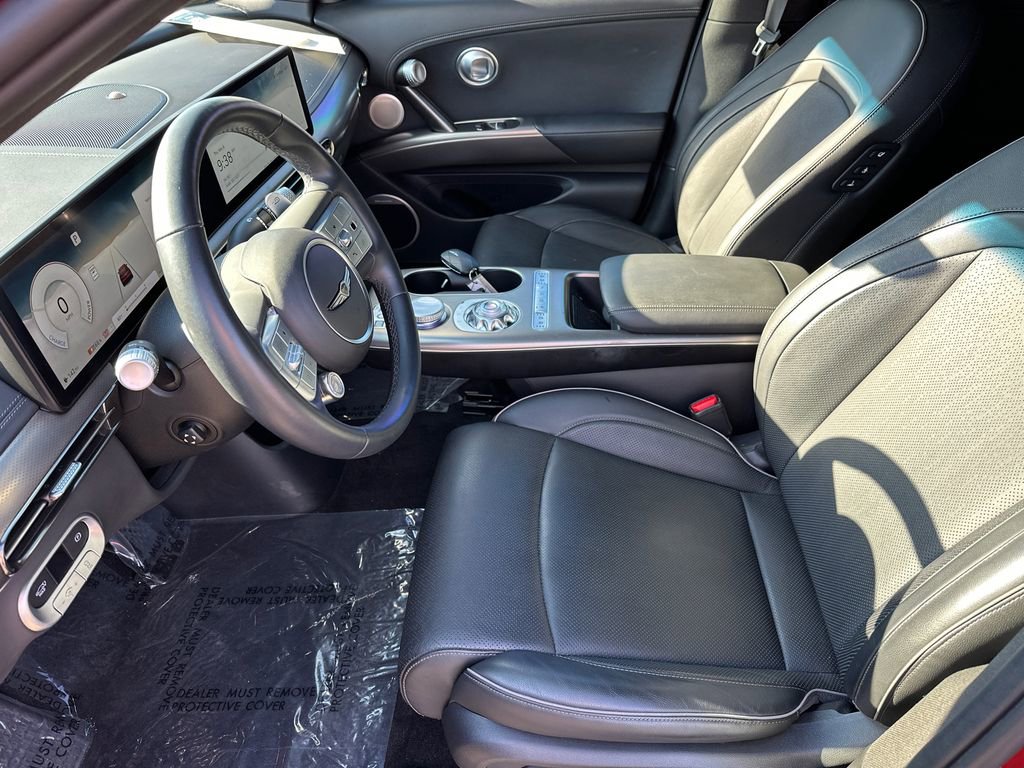 Used 2023 Genesis GV60 Advanced image 9