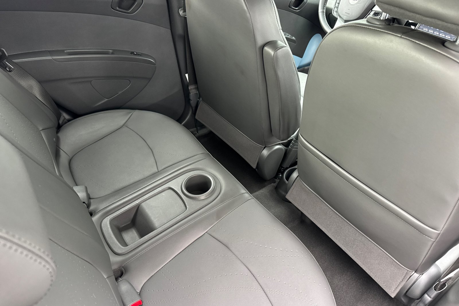 Used 2014 Chevrolet Spark LT FWD image 19