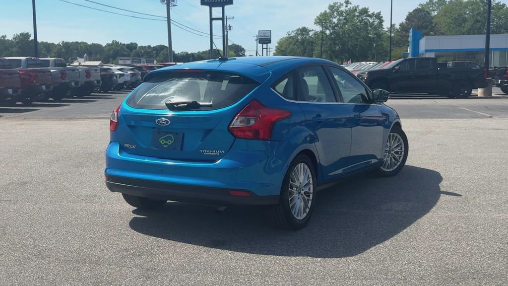 Used 2014 Ford Focus Titanium FWD image 8
