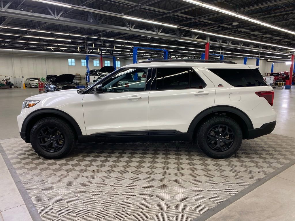 Used 2024 Ford Explorer Timberline w/ Timberline Technology Package AWD/4WD image 5
