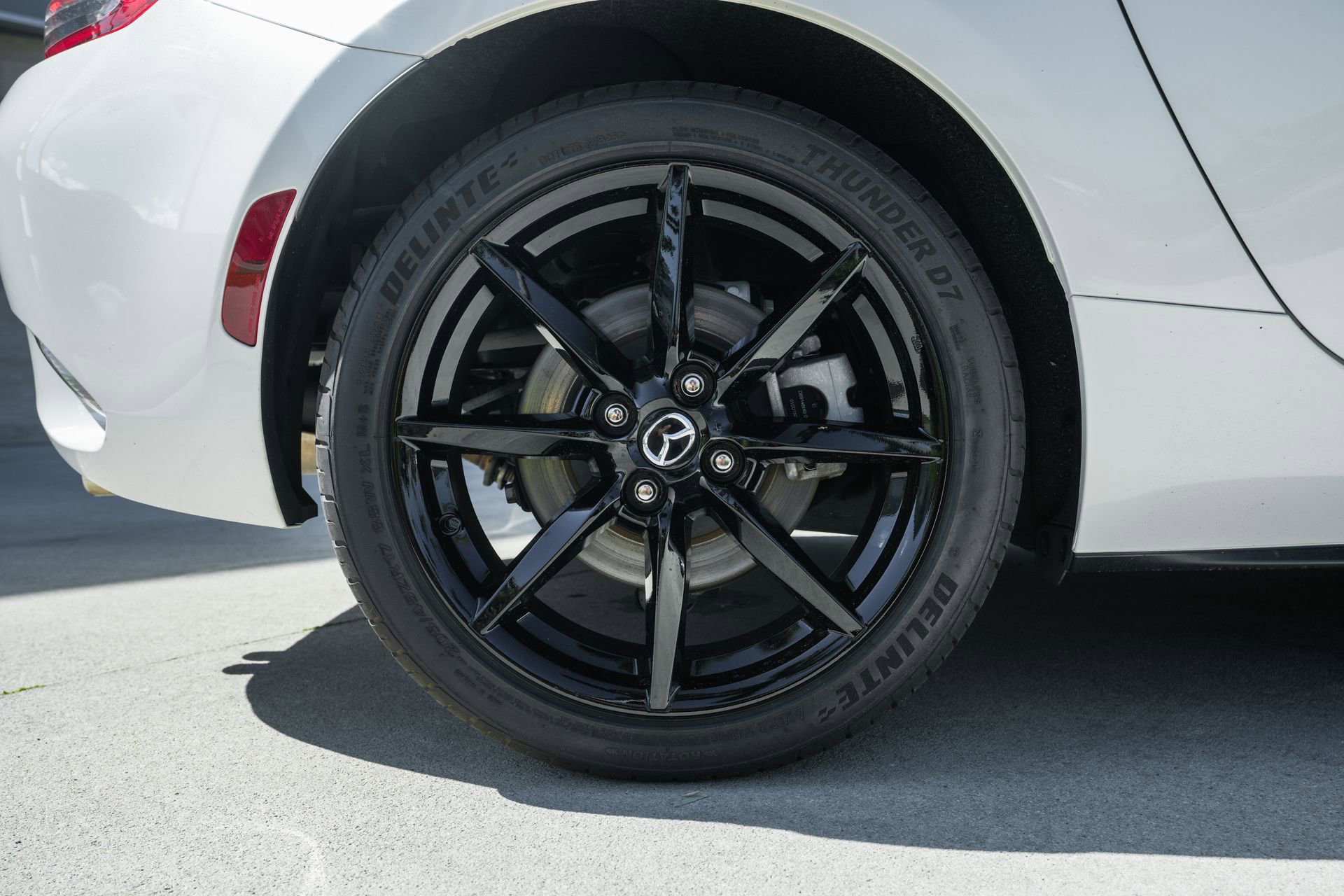 Used 2018 MAZDA MX-5 Miata RF Grand Touring image 32