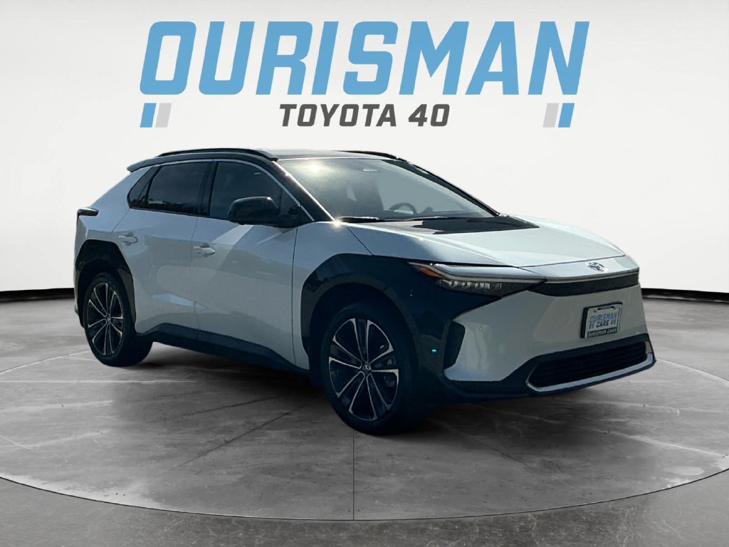 Used 2025 Toyota bZ4X AWD w/ Weather Package