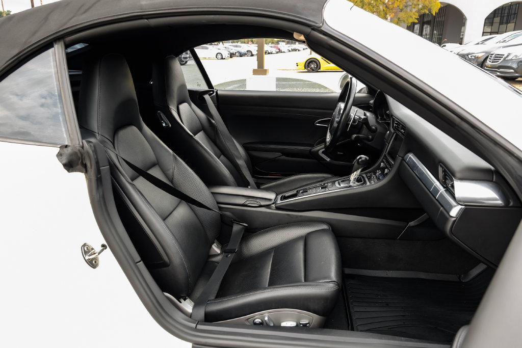 Used 2014 Porsche 911 Carrera S RWD image 32