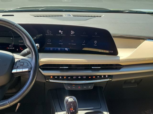 Certified 2024 Cadillac XT4 Luxury w/ Cold Weather Package FWD image 20
