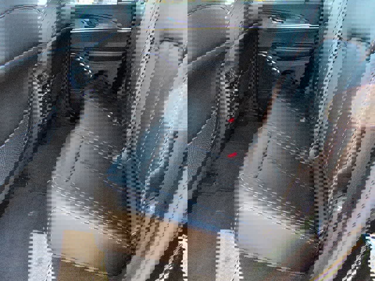 Used 2022 Jeep Grand Cherokee Limited image 19