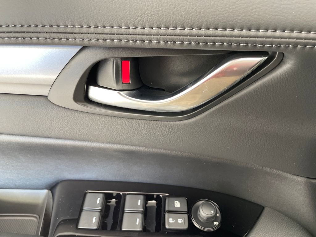 New 2025 MAZDA CX-5 AWD 2.5 S w/ Select Package image 12