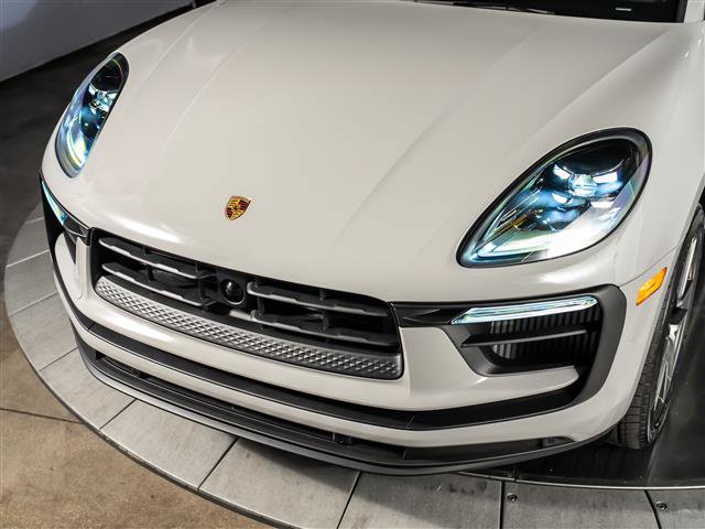 New 2026 Porsche Macan S AWD/4WD image 11