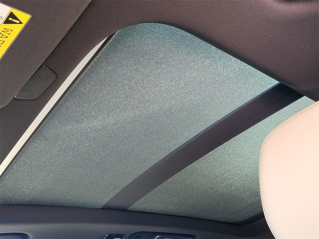 New 2026 Volvo XC90 B6 Plus w/ Protection Package image 16