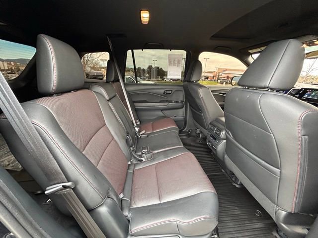 Used 2024 Honda Passport Black Edition image 32