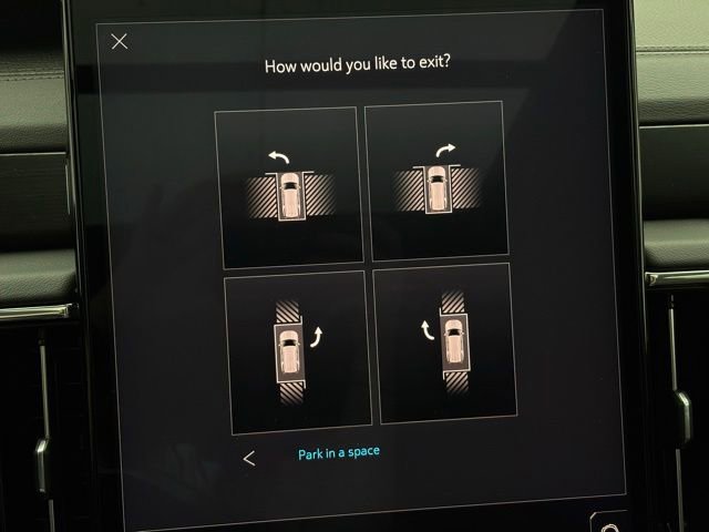 New 2026 GMC Yukon Denali w/ Denali Reserve Package image 37