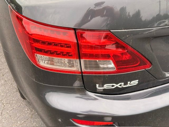 Used 2010 Lexus IS 250C RWD image 14