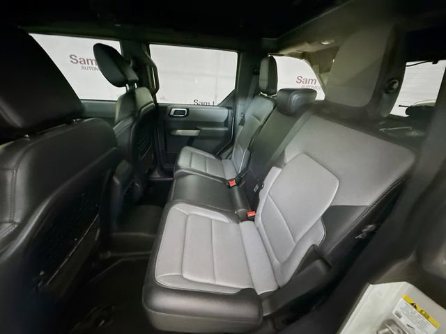 Used 2023 Ford Bronco Everglades AWD/4WD image 24