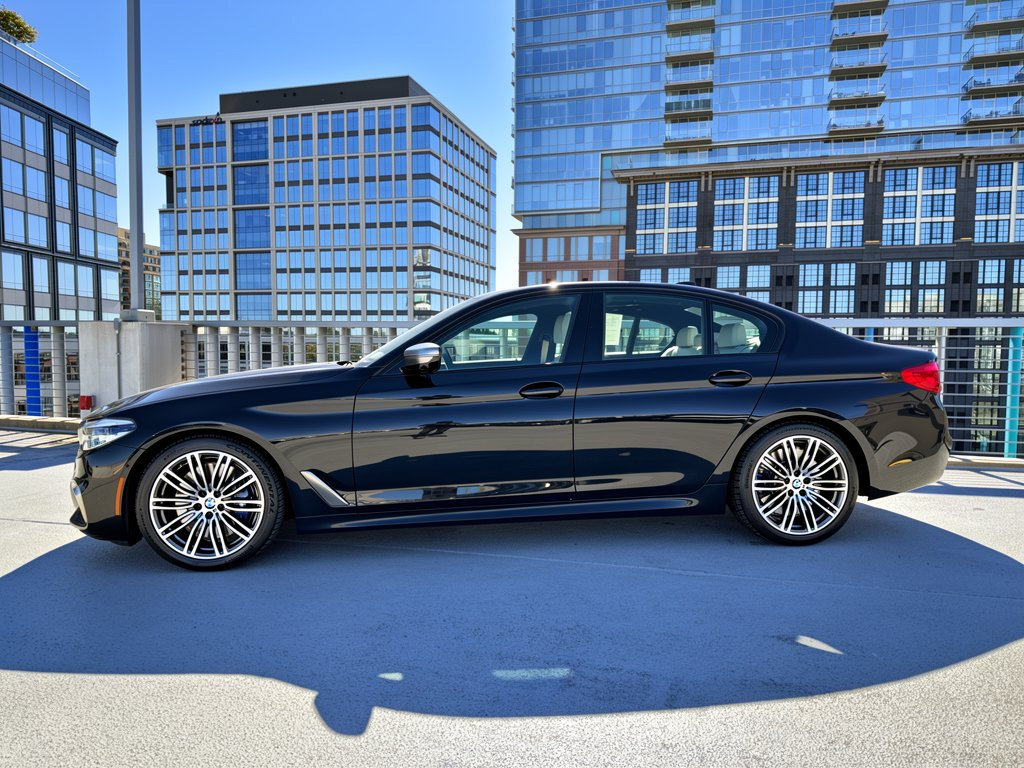 Used 2020 BMW M550i xDrive w/ Executive Package AWD/4WD image 2
