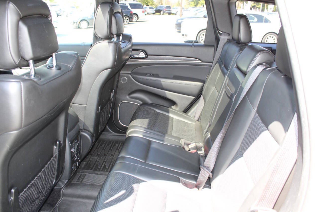 Used 2020 Jeep Grand Cherokee High Altitude AWD/4WD image 21