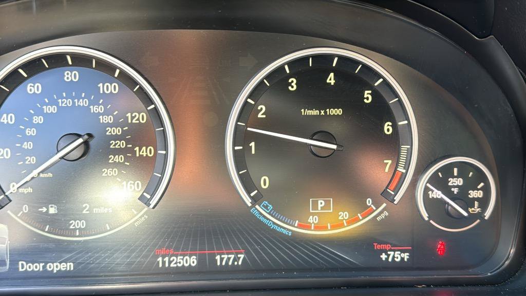 Used 2013 BMW 750Li RWD image 22
