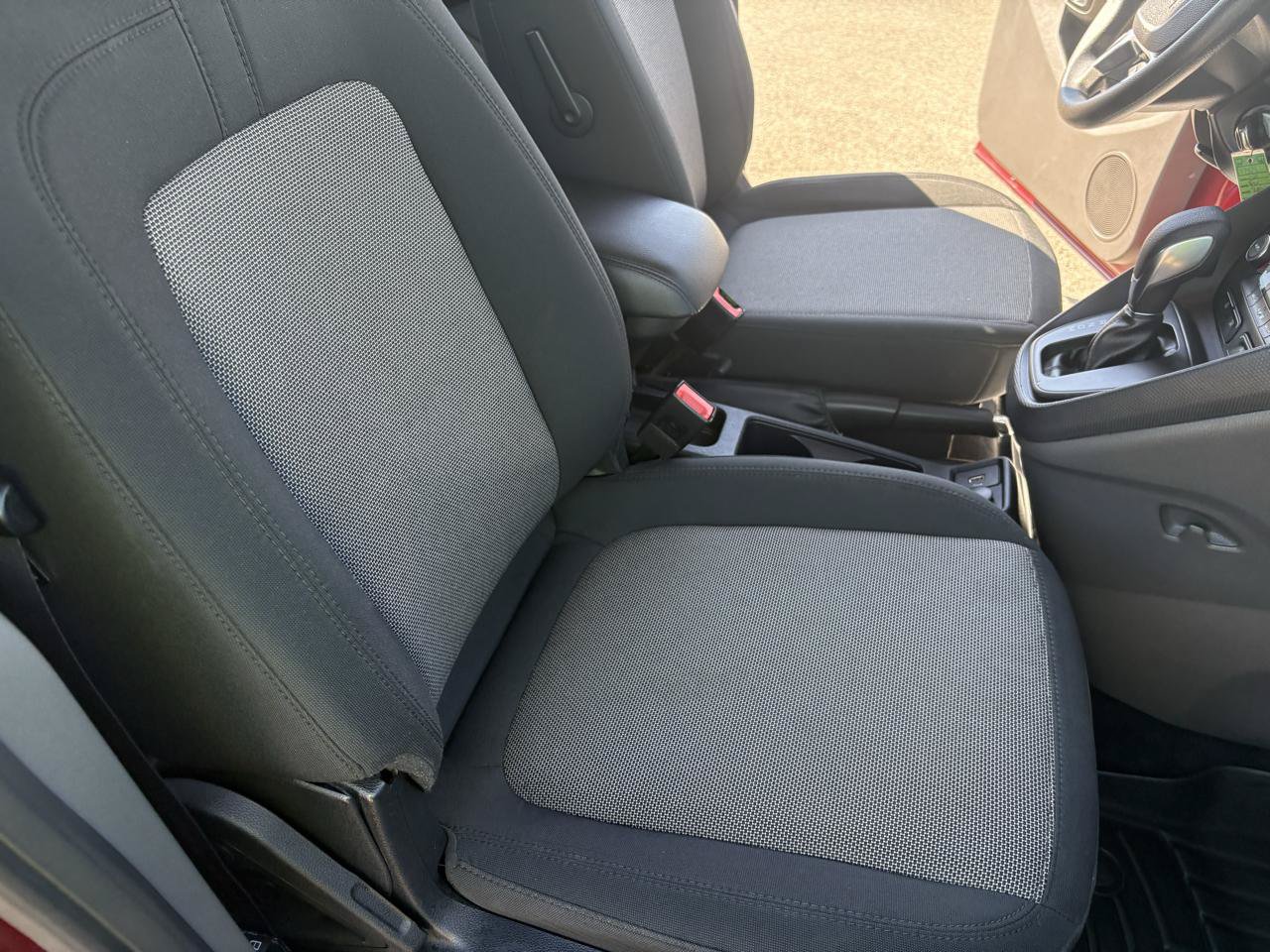 Used 2021 Ford Transit Connect XL FWD image 35