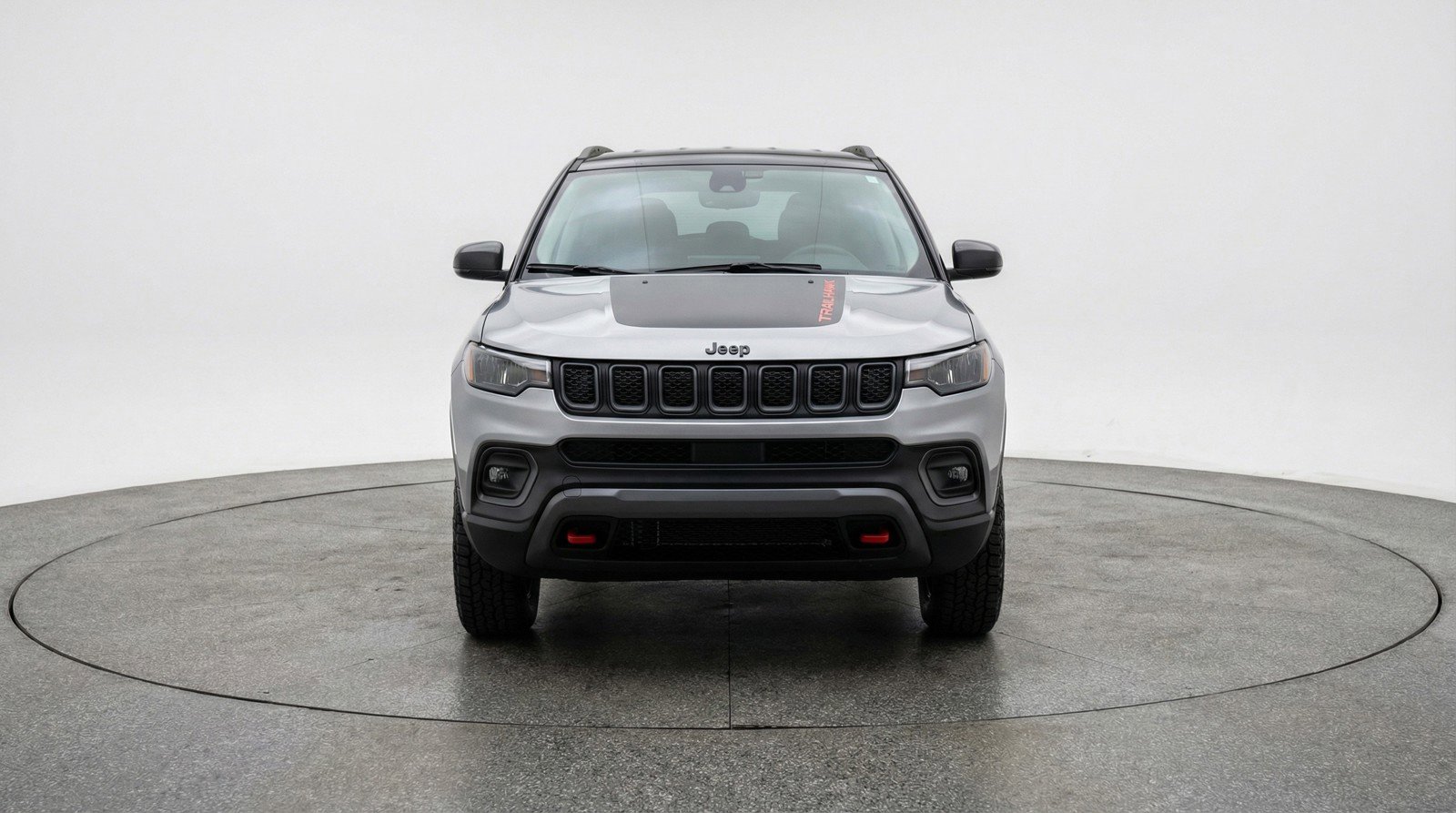 Used 2025 Jeep Compass Trailhawk image 2