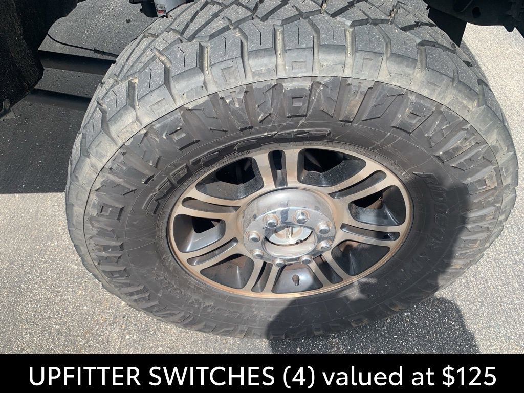 Used 2015 Ford F250 Lariat w/ Chrome Package image 10