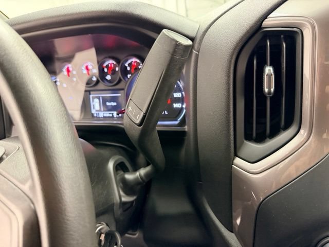 Certified 2019 Chevrolet Silverado 1500 Custom w/ Custom Value Package AWD/4WD image 15