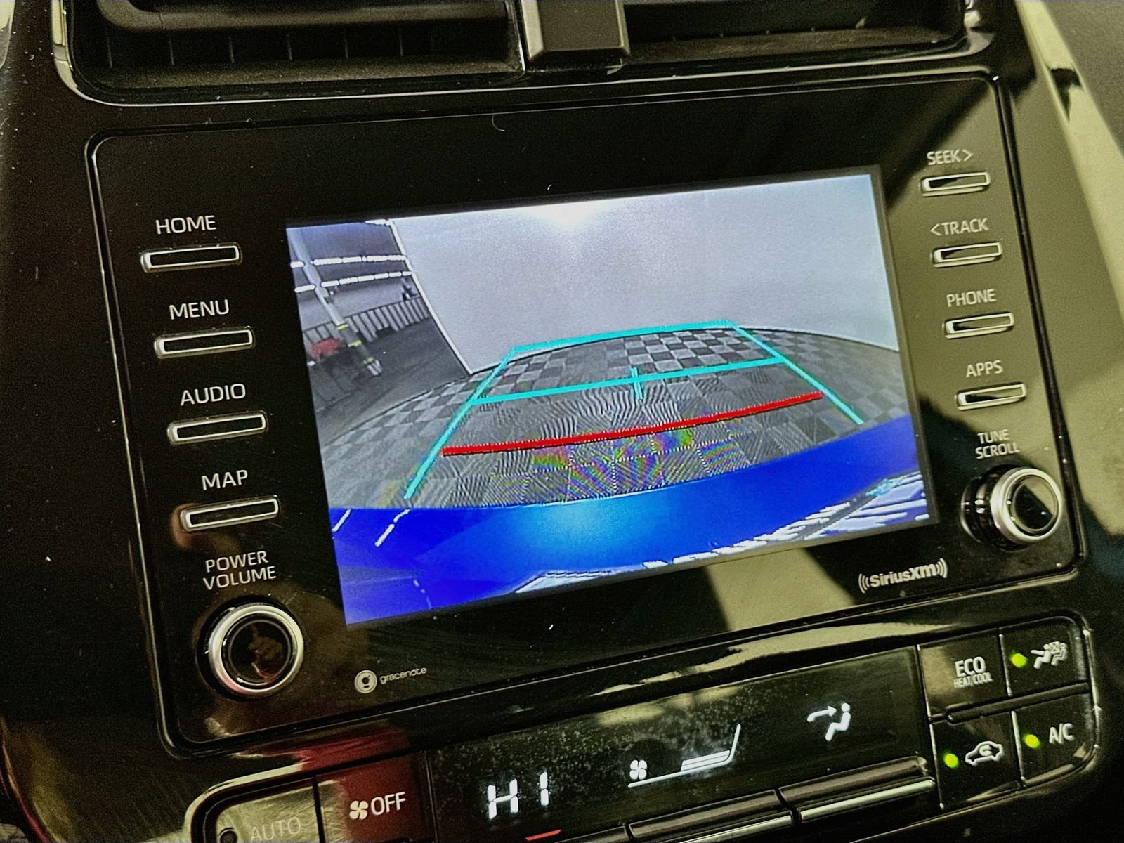 Used 2021 Toyota Prius LE AWD/4WD image 15