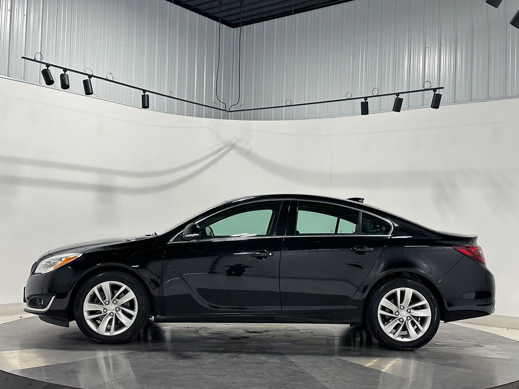 Used 2016 Buick Regal FWD image 14