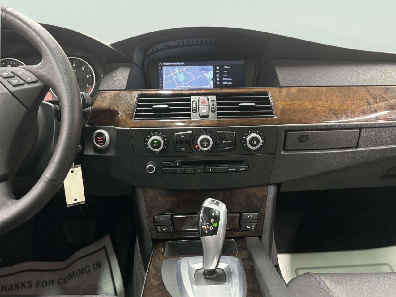 Used 2010 BMW 528i xDrive Sedan image 25