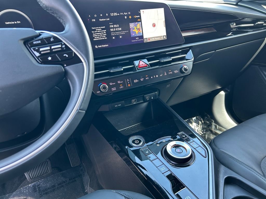 Used 2023 Kia Niro Wind FWD image 20